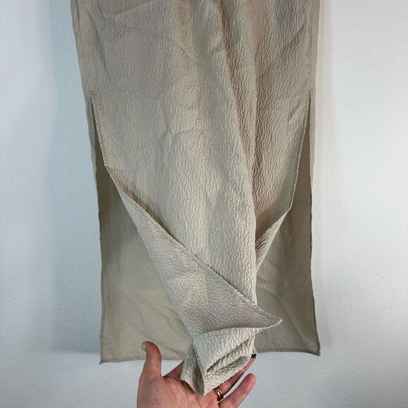Helmut Lang 100% Silk Textured Midi Maxi Skirt Womens Medium Beige Side Slits - Picture 4 of 11